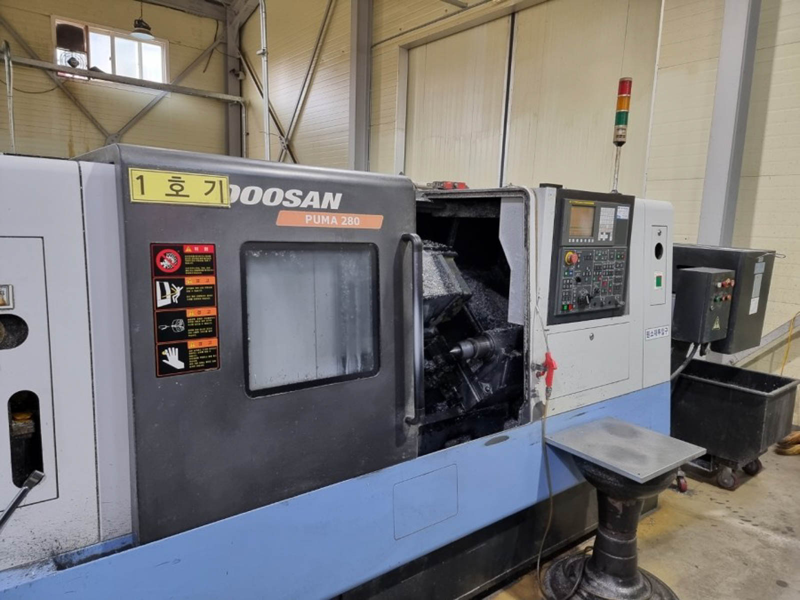 Torno CNC DOOSAN PUMA 280 (2009) id10981